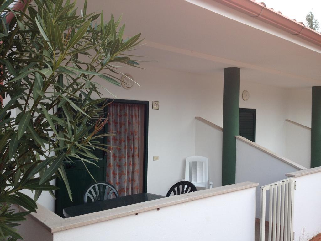 Camping Villaggio Riviera Foce Varano Ngoại thất bức ảnh